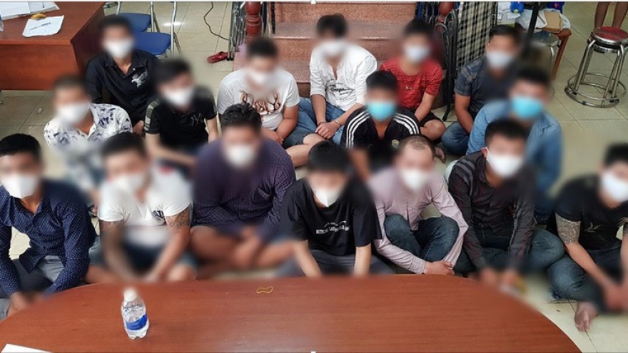 Công an Bình Tân, TP HCM cảnh báo nạn băng nhóm bạo lực có hung khí