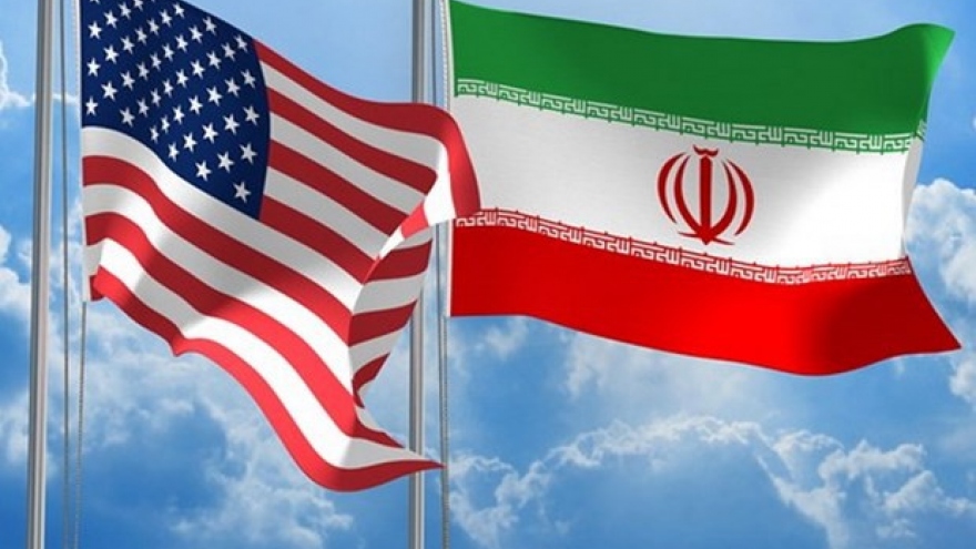 Tổng thống Trump tuyên bố sẽ đơn phương tái áp đặt trừng phạt Iran