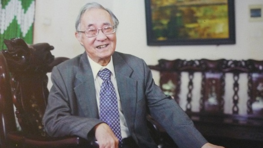 Giáo sư, dịch giả Phan Ngọc qua đời ở tuổi 96