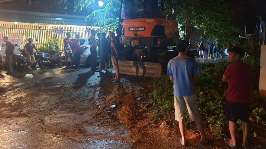 Sạt lở kè đất ở Quảng Ninh khiến 1 người tử vong tại chỗ