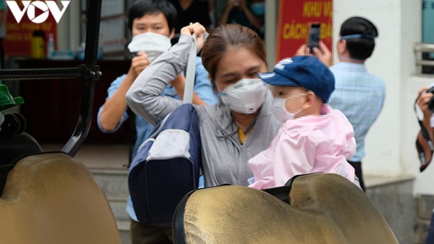 Cháu bé 8 tháng tuổi ở Đà Nẵng đã được chữa khỏi Covid-19