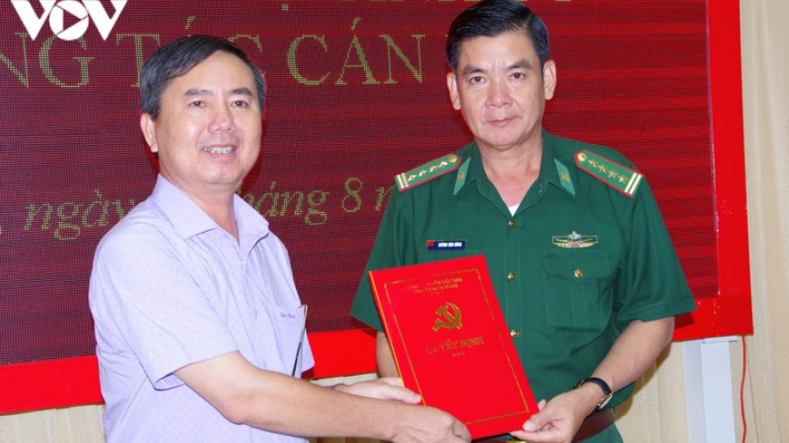 Kiên Giang trao quyết định bổ sung Bí thư Đảng ủy Bộ đội biên phòng