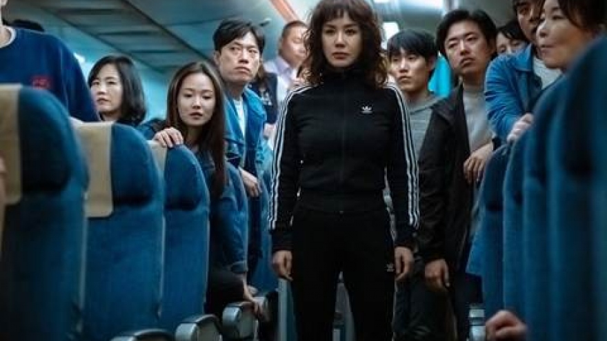 “Ô Kê, Chị đại” phá đảo phòng vé Hàn Quốc với chuyến bay toàn sao hạng A