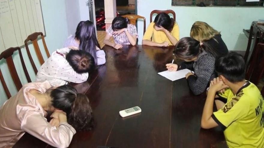Mánh khóe của đường dây bán dâm qua Zalo ở Bình Phước