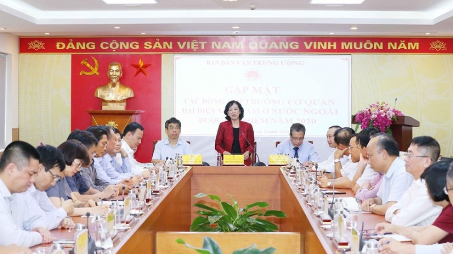 Trưởng Ban Dân vận TƯ tiếp các Trưởng cơ quan đại diện Việt Nam ở nước ngoài