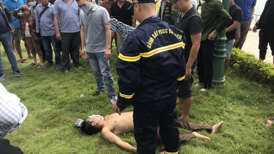 
        Kịp thời cứu sống người đàn ông bị đuối nước ở Sơn La
                              