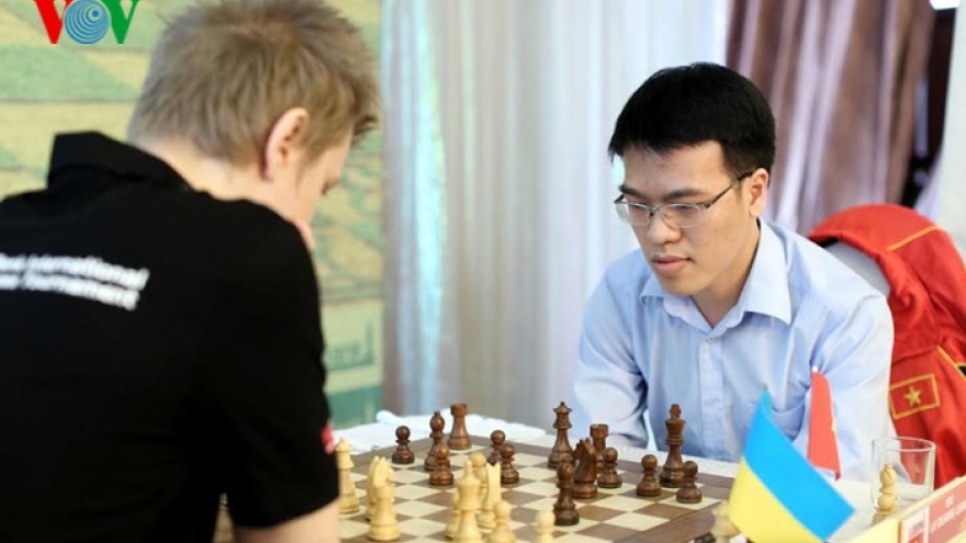 Lê Quang Liêm đánh bại kỳ thủ số 2 thế giới, tiến vào bán kết giải Banter Series