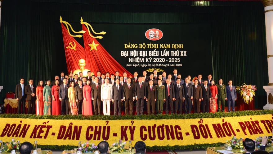 Ra mắt Ban Chấp hành Đảng bộ tỉnh Nam Định lần thứ XX và bế mạc Đại hội