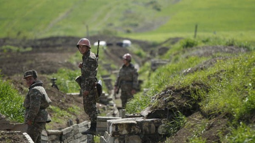 Nga kêu gọi các bên xung đột ở Nagorno-Karabakh ngừng bắn ngay lập tức