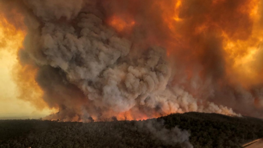 Khói bụi từ cháy rừng ở Australia làm thiệt hại 1,95 tỷ AUD về y tế