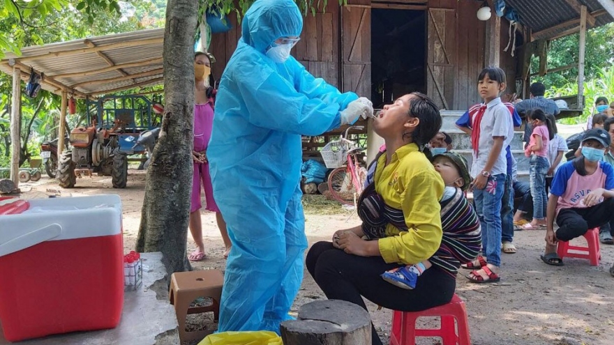 Bức tranh toàn cảnh về chống dịch và tiêm chủng của Việt Nam