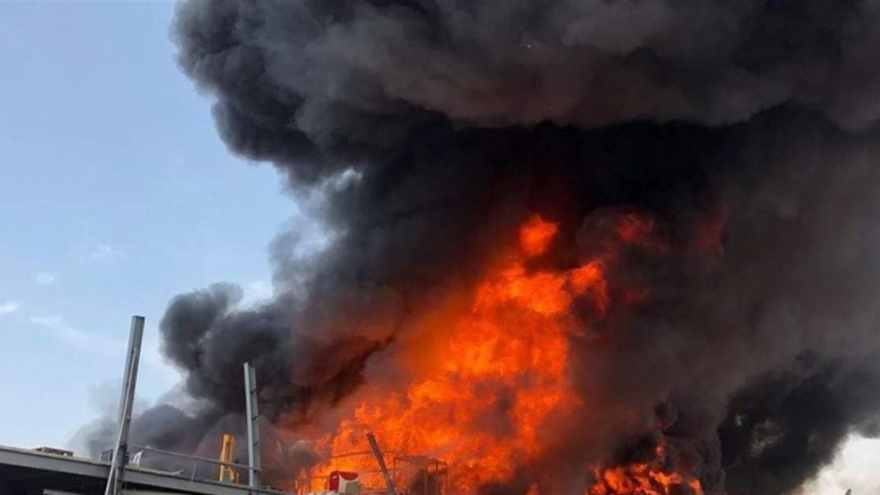 Vụ cháy kho hàng ở cảng Beirut là hành động cố ý phá hoại