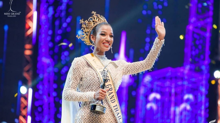 Nhan sắc của nữ sinh 22 tuổi giành ngôi Hoa hậu Hòa bình Thái Lan