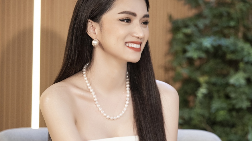 Hương Giang: “Ở Việt Nam muốn thành sao hạng A nhanh nhất là làm Hoa hậu“