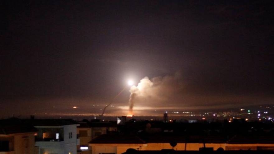Hệ thống phòng không Syria bắn hạ hầu hết tên lửa của Israel