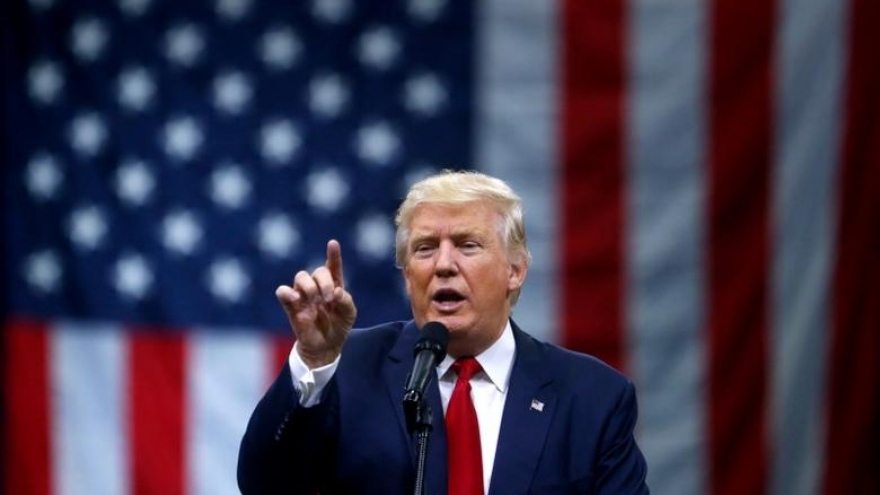 Tổng thống Trump dựa vào chính sách đối ngoại để giành ưu thế trước bầu cử