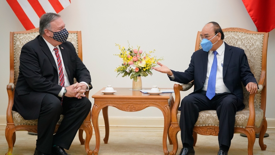 Ngoại trưởng Hoa Kỳ Mike Pompeo bày tỏ vui mừng khi trở lại Việt Nam