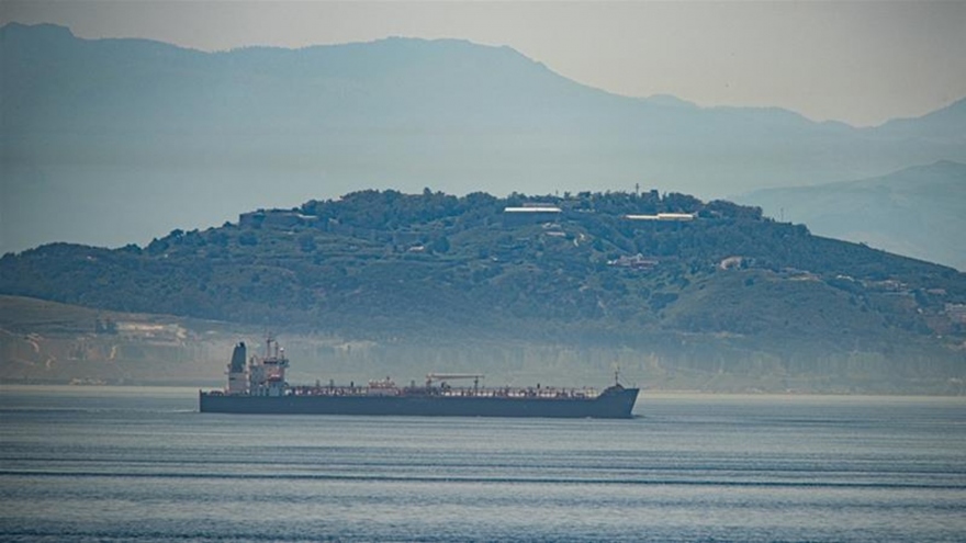 Tàu chở dầu thứ ba của Iran đến Venezuela