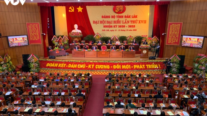 Phó thủ tướng Phạm Bình Minh dự và chỉ đạo Đại hội Đảng bộ tỉnh Đăk Lăk
