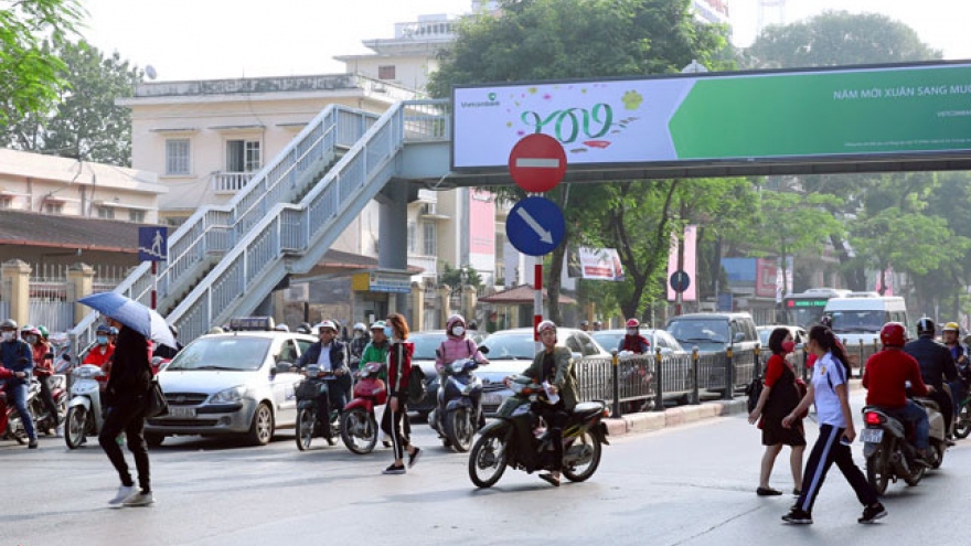 Hà Nội: Xây dựng cầu vượt cho người đi bộ qua đường Nguyễn Trãi