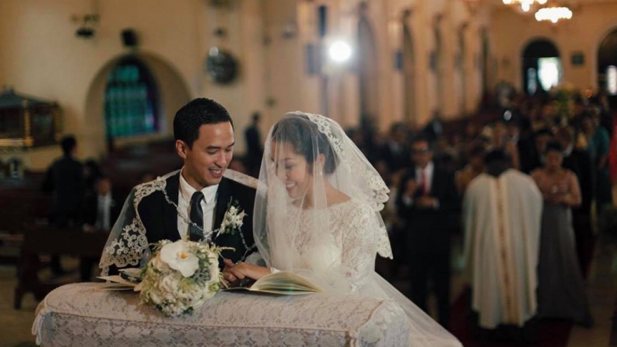 Tăng Thanh Hà đăng ảnh kỷ niệm 8 năm ngày cưới Louis Nguyễn