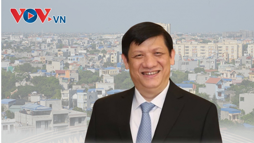 Chân dung Bộ trưởng Y tế Nguyễn Thanh Long