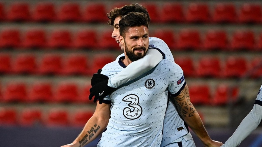 "Siêu dự bị" Giroud đưa Chelsea vào vòng 1/8 Champions League