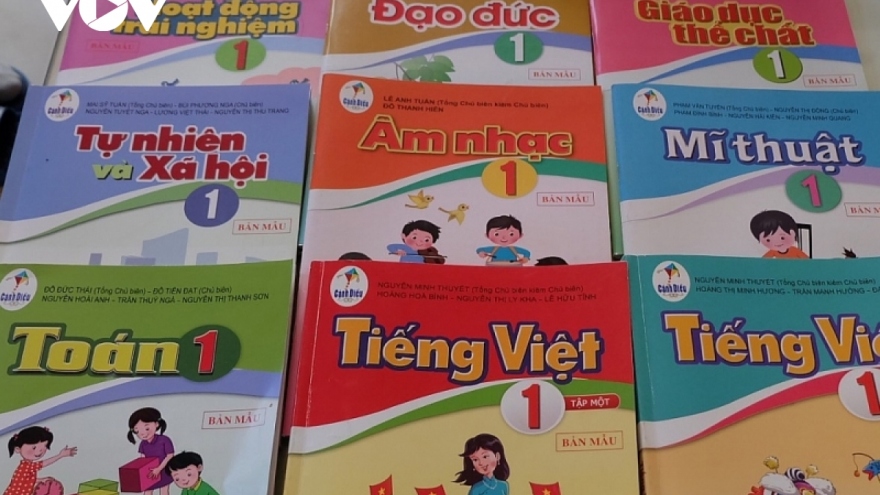Sửa sách giáo khoa Tiếng Việt lớp 1: Càng sửa càng sai