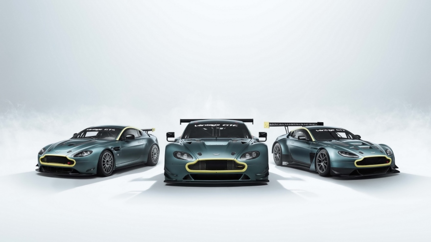 Aston Martin ra mắt bộ sưu tập ba chiếc Vantage bản đua