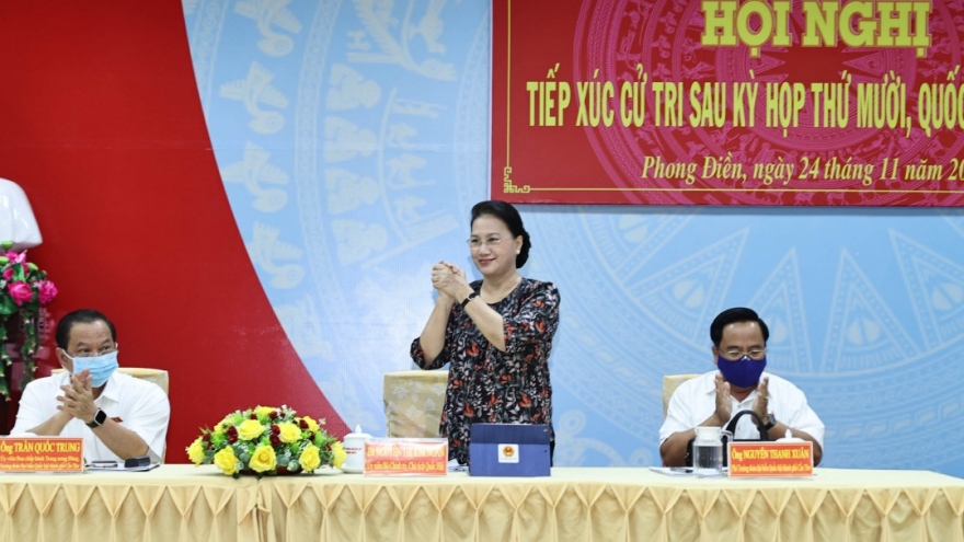 Chủ tịch Quốc hội tiếp xúc cử tri huyện Phong Điền, TP Cần Thơ