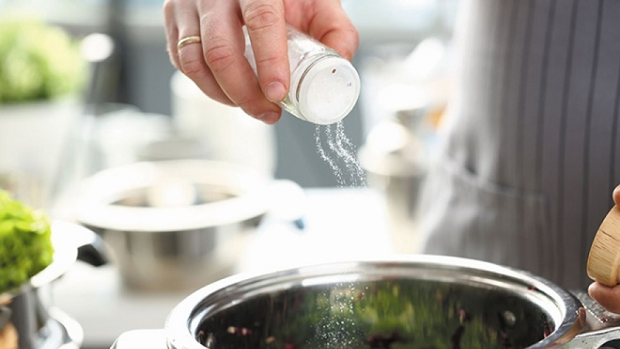 Những sai lầm khi dùng muối nấu ăn bạn cần biết