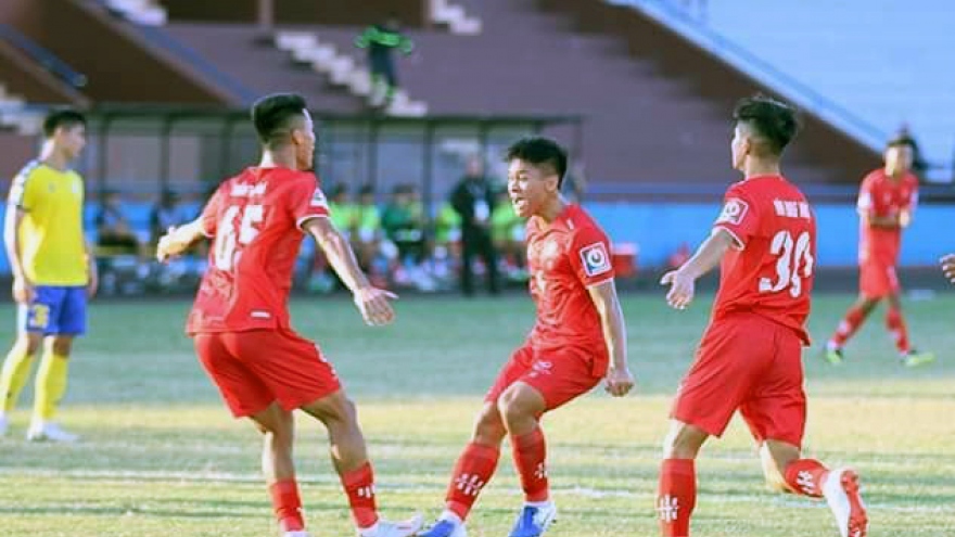Đội bóng mượn 9 cầu thủ HAGL gục ngã trước dàn tài năng lò Hà Nội