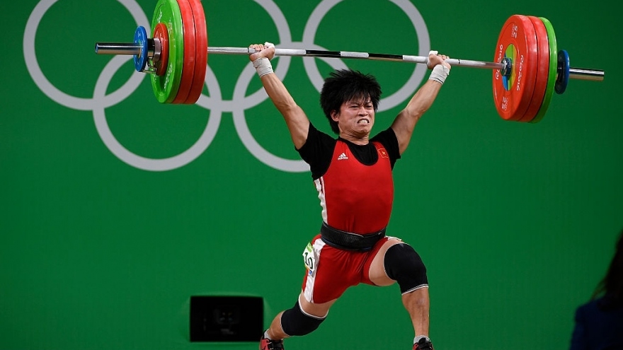 Cử tạ Việt Nam bất ngờ được nhận HCĐ Olympic 2012