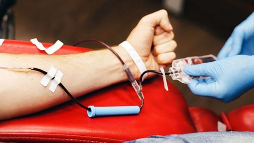 Trung Quốc khuyến cáo người khỏi Covid-19 trong vòng 6 tháng không nên hiến máu