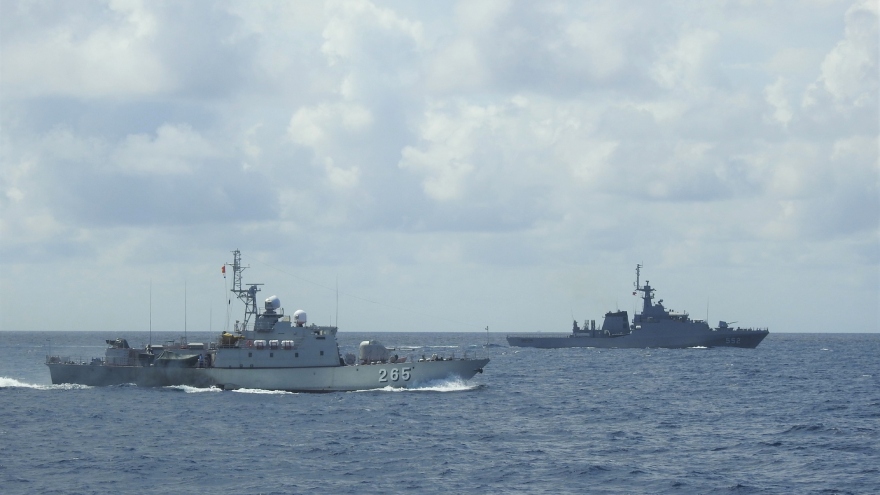 Hải quân Nhân dân Việt Nam và Hải quân Hoàng gia Thái Lan tuần tra chung lần thứ 42