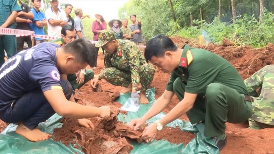 Truy điệu, an táng 58 hài cốt liệt sĩ cất bốc tại bệnh xá ở Bình Phước