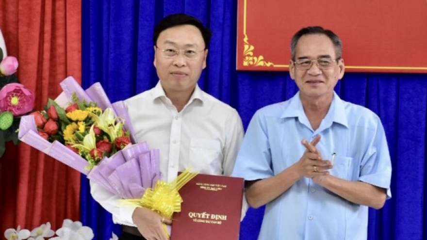 Ông Huỳnh Hữu Trí được luân chuyển, chỉ định giữ chức Bí thư Thành ủy Bạc Liêu