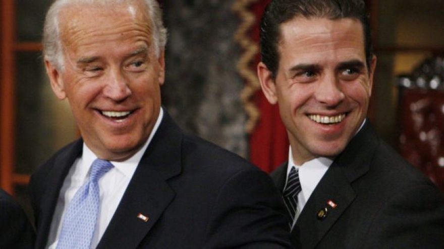 Joe Biden tin tưởng con trai Hunter Biden không làm gì sai