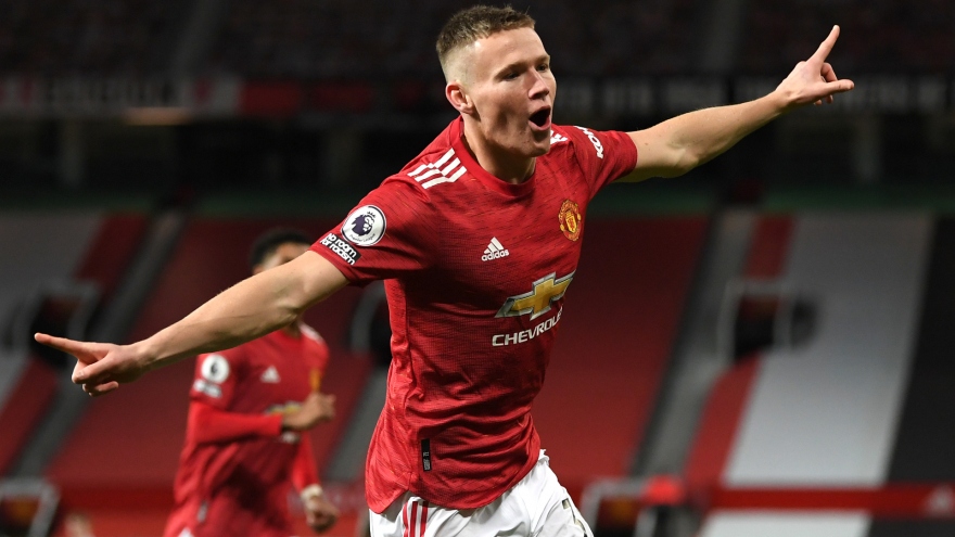 Lập cú đúp "siêu tốc", Scott McTominay đi vào lịch sử Premier League