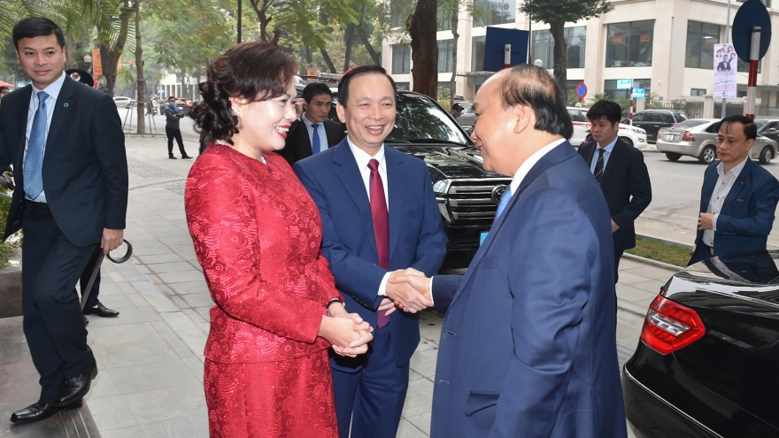 Thủ tướng Nguyễn Xuân Phúc dự tổng kết ngành Ngân hàng