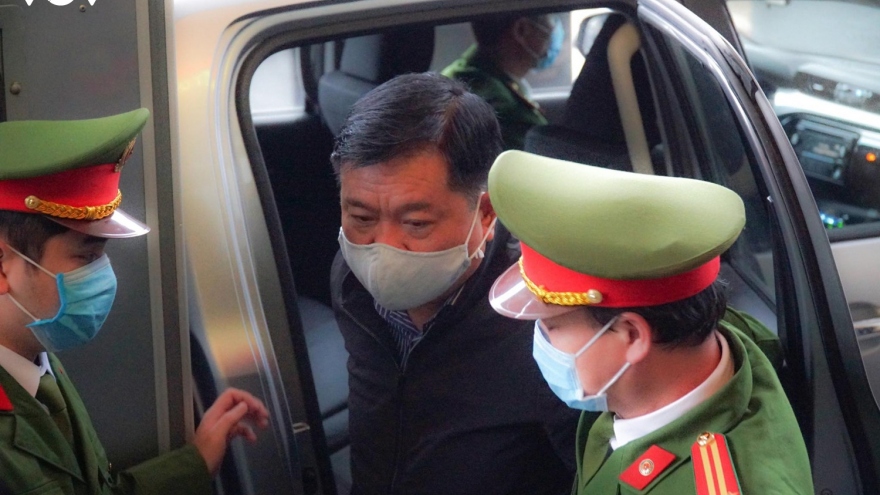 Bị cáo Đinh La Thăng, Trịnh Xuân Thanh và đồng phạm hầu tòa tại Hà Nội