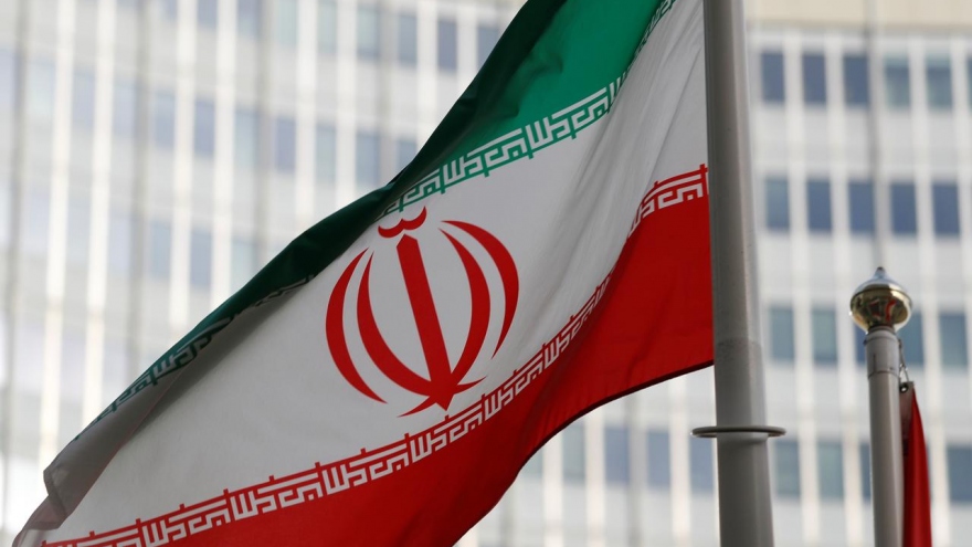 Mỹ cân nhắc dỡ bỏ các lệnh trừng phạt Iran để quay lại thỏa thuận hạt nhân