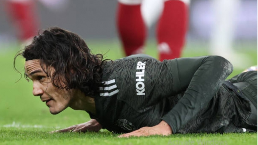 Edinson Cavani "tỏa sáng" trong trận cầu vô duyên giữa Arsenal và MU