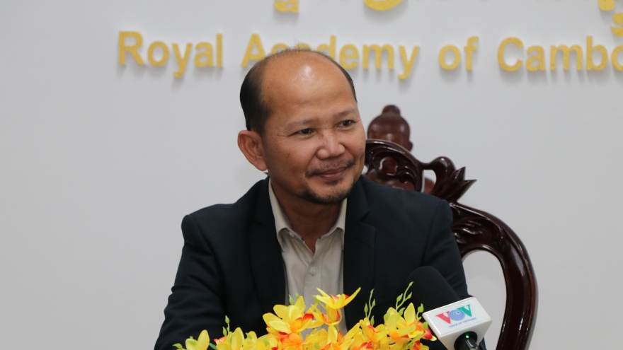 Chuyên gia Campuchia: Đảng CSVN đã đưa đất nước vững vàng phát triển