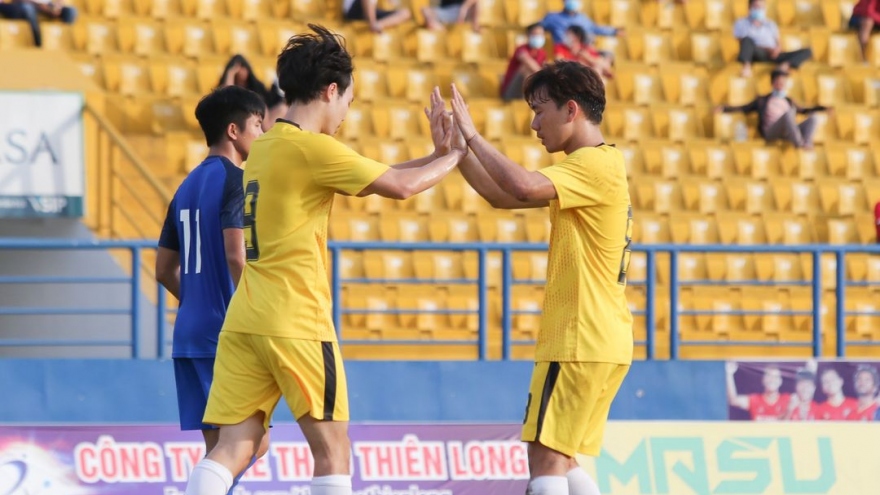 Minh Vương, Văn Toàn tỏa sáng, HAGL thắng trận đầu dưới thời HLV Kiatisuk