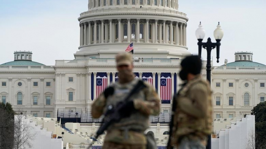 Tòa nhà Quốc hội Mỹ bị phong tỏa khi đang diễn ra diễn tập cho lễ nhậm chức tổng thống