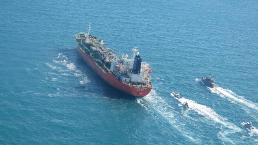Iran bắt tàu chở dầu Hàn Quốc có thuyền viên Việt Nam