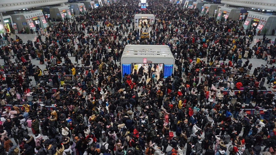 Hơn 70% lao động nhập cư tại Trung Quốc lựa chọn “đón Tết tại chỗ”