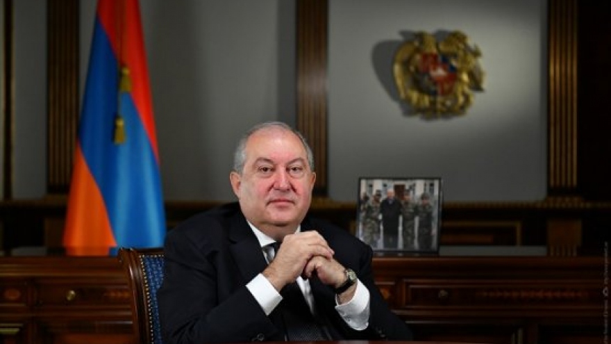 Armenia tìm lối thoát cho cuộc khủng hoảng chính trị