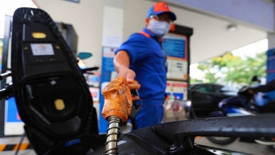Giá xăng, dầu tăng lần đầu tiên sau Tết Nguyên đán